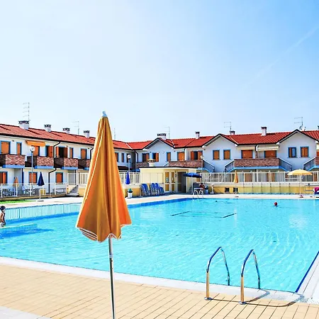 Solmare-52 By Interhome * Rosapineta