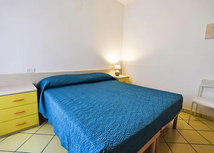 Solmare-52 By Interhome * 洛萨皮内塔