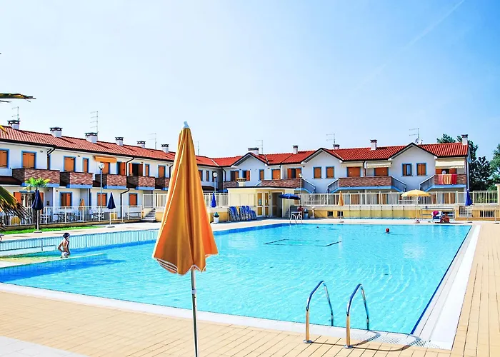 Solmare-52 By Interhome * Rosapineta